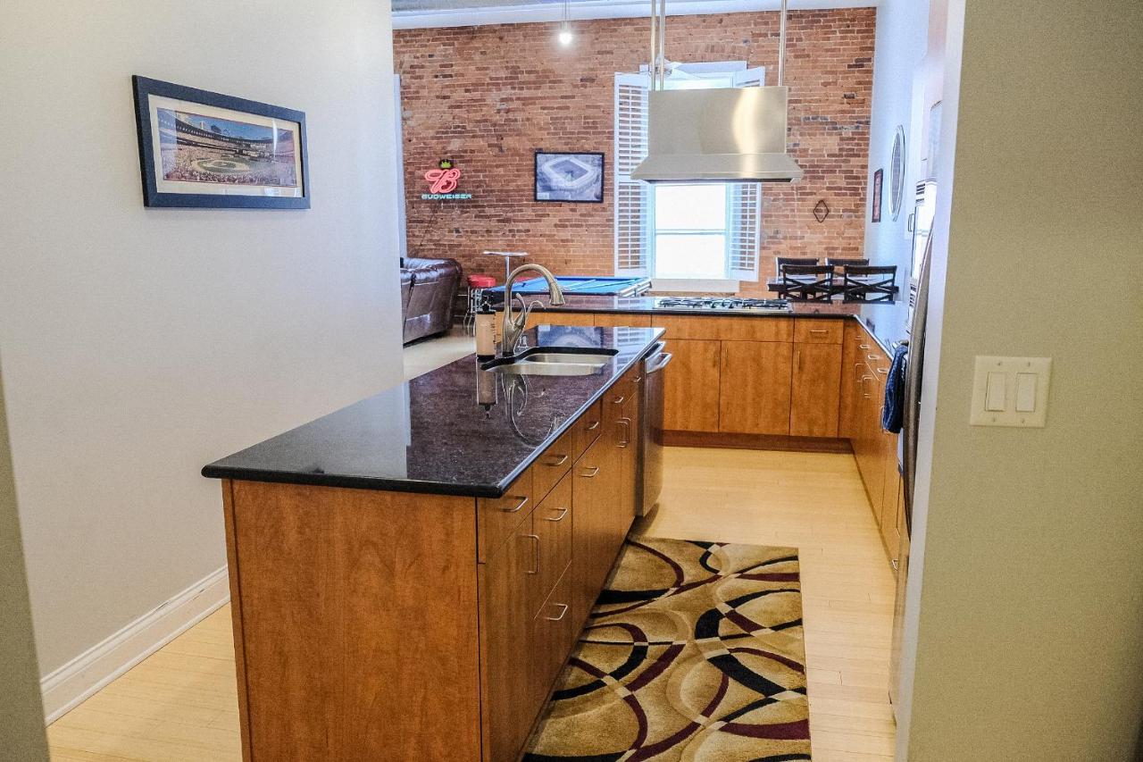 Апартаменты Modern Lofts Next To Georgia St. & Convention Ctr. Индианаполис Экстерьер фото